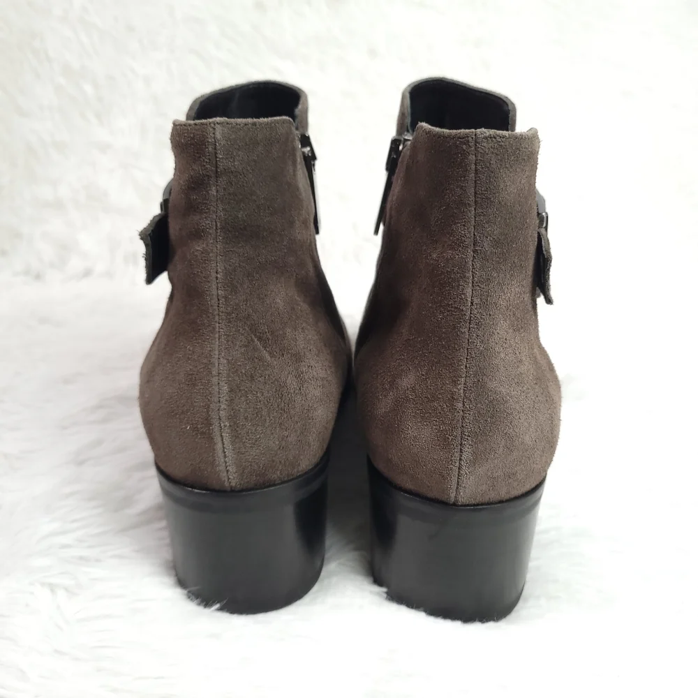 Like New! Aquatalia Ankle Boots 8.5